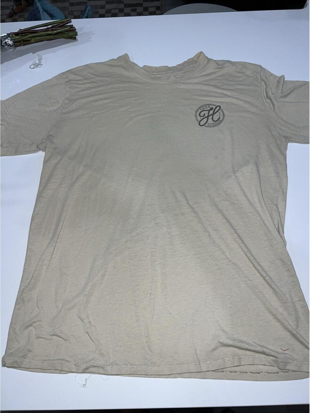 Huck Outdoors Short Sleeve Lightweight T-shirt LG Small Stains